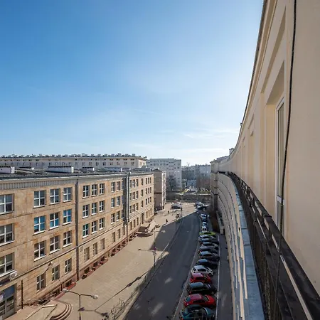 Plac Zbawiciela Cosy Варшава