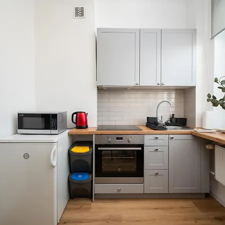 Plac Zbawiciela Cosy Апартаменты